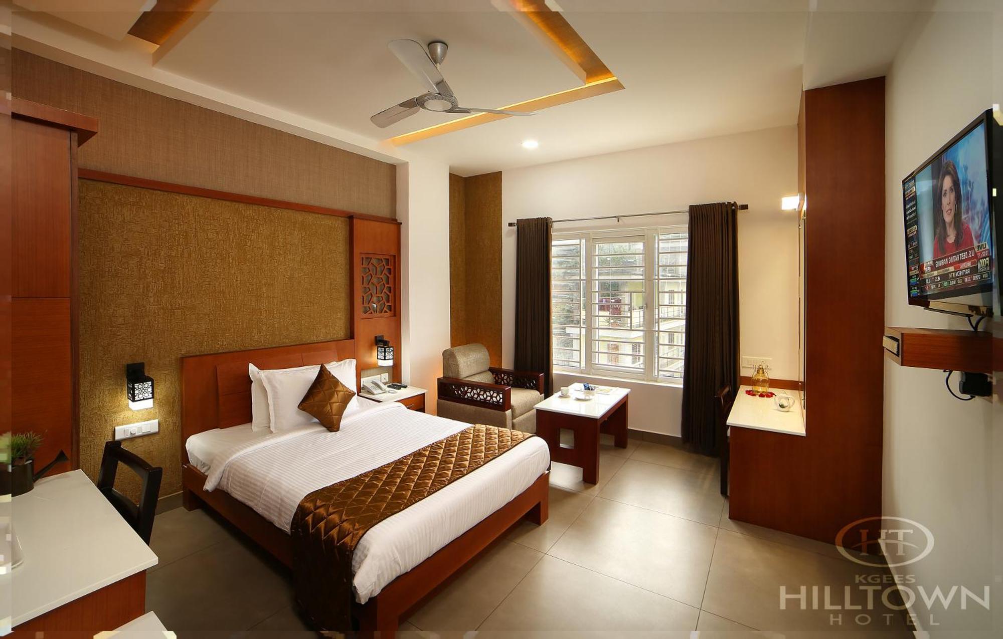Kgees - Hill Town Hotel Kattappana Екстер'єр фото