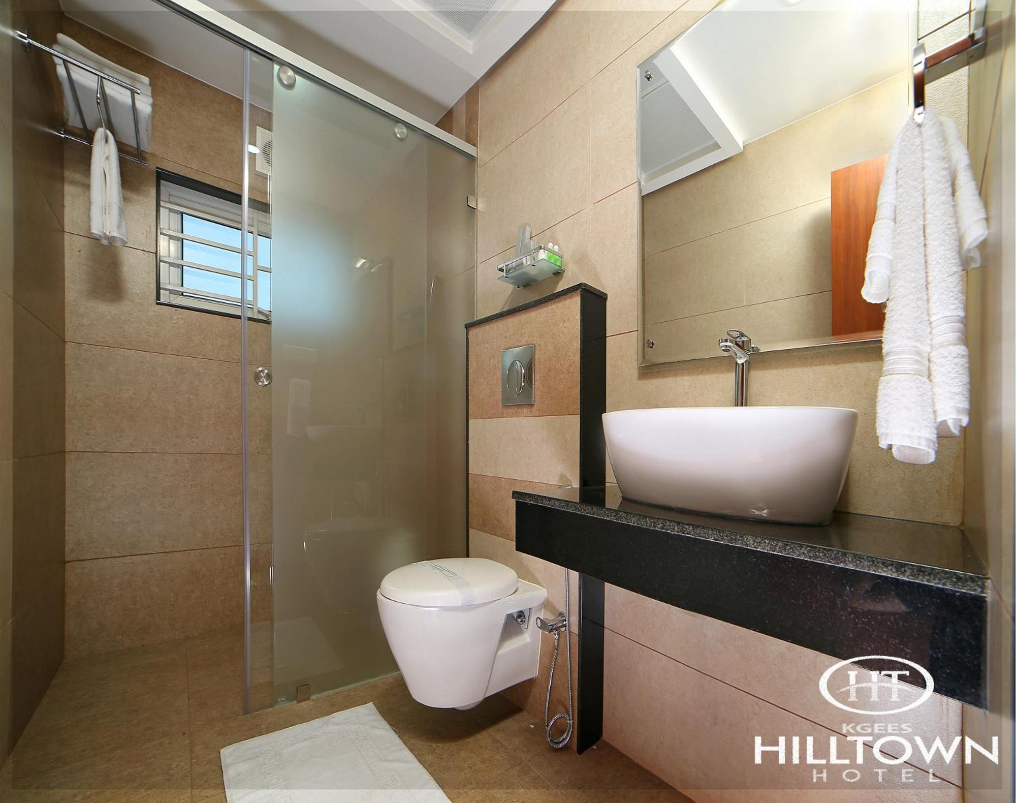 Kgees - Hill Town Hotel Kattappana Екстер'єр фото